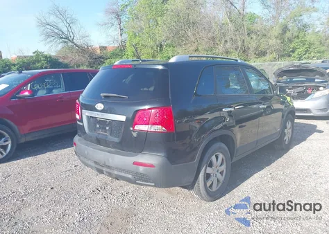 2011 Kia Sorento Lx from USA, damaged, VIN 5XYKTCA14BG079081
